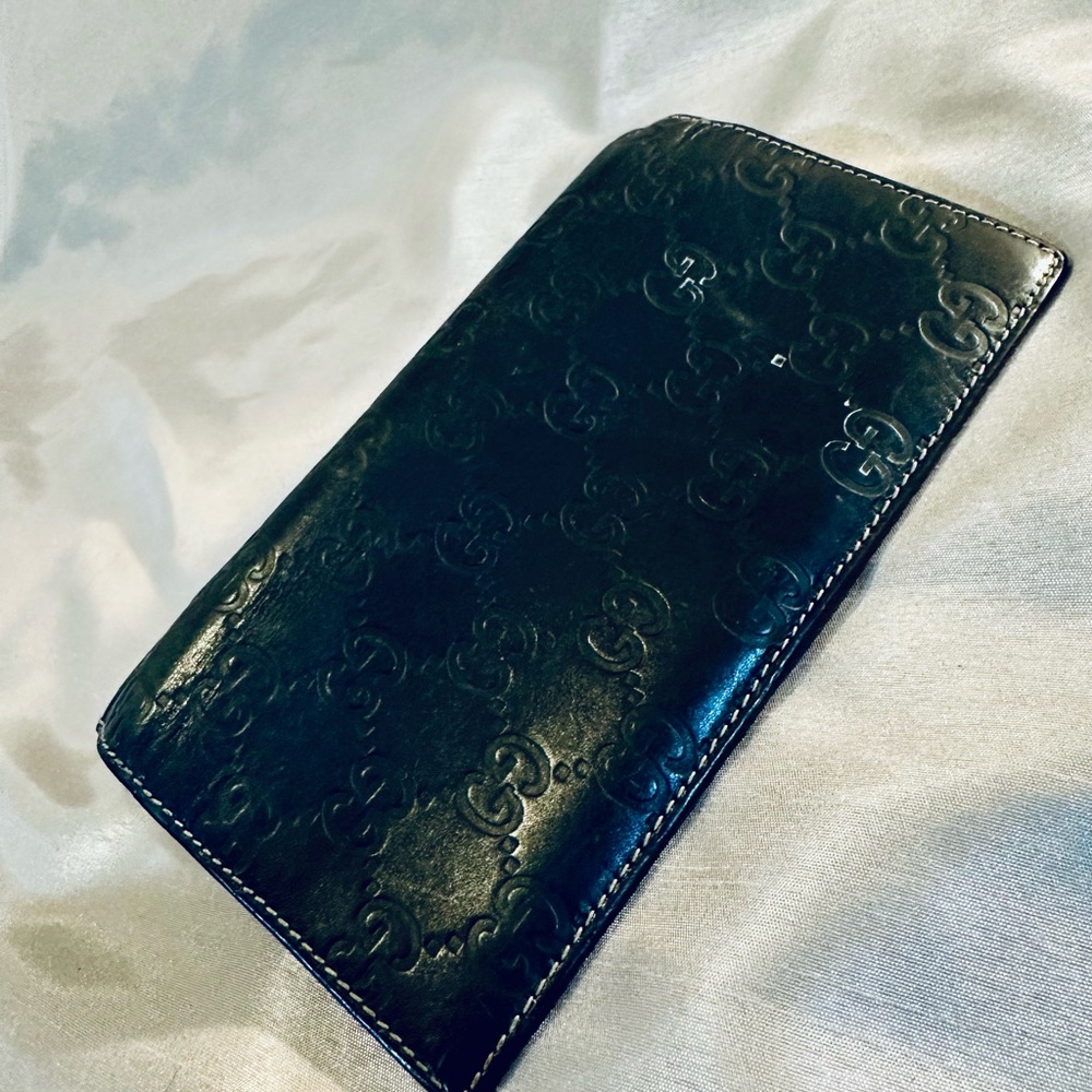 Gucci Black Embossed Leather Wallet